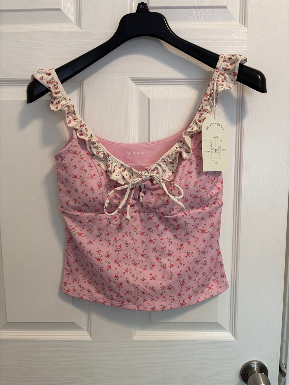 Blogiloties Pink Floral Ruffle Tie-Front workout Top wt1